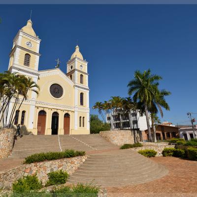 Praça da Igreja Matriz - Capitólio MG